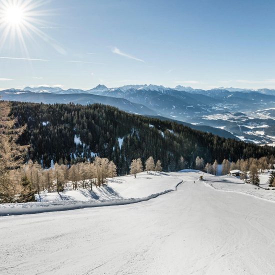 winterurlaub skifahren rodeln suedtirol meransen 1