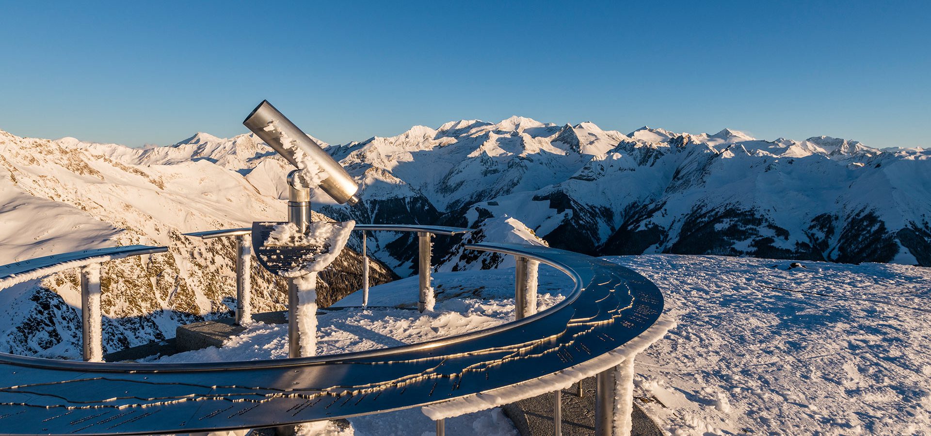 winterurlaub suedtirol gitschberg jochtal skifahren langlauf schneeschuwandern (1)